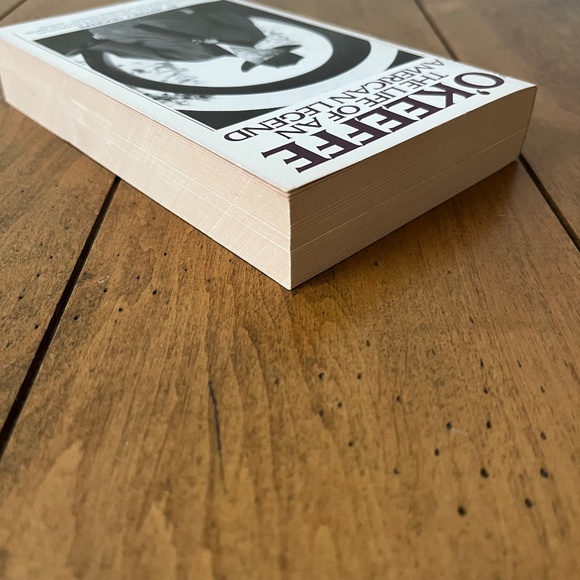 O'Keeffe: The Life of an American Legend by Jeffrey Hogrefe (Paperback) - Picture 8 of 12